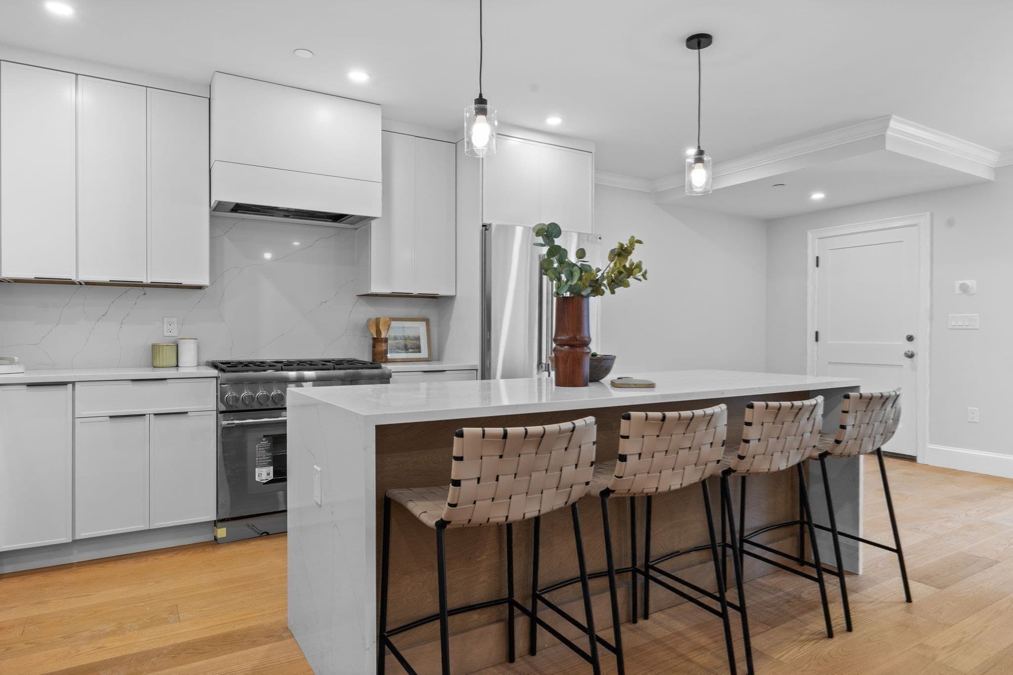 Condominium at 667 Tremont Street # 1, Boston MA 02118, Boston, photo 10 of 39