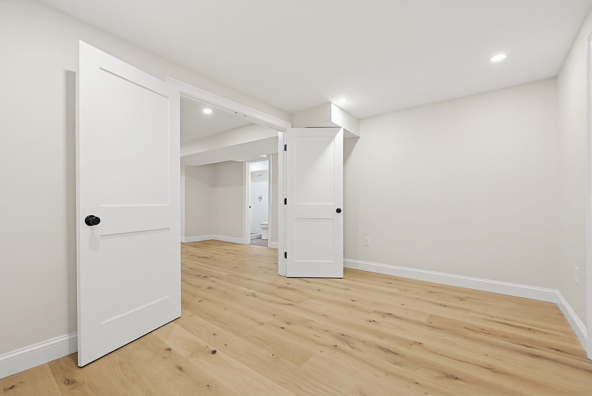 Condominium at 667 Tremont Street # 1, Boston MA 02118, Boston, photo 33 of 39
