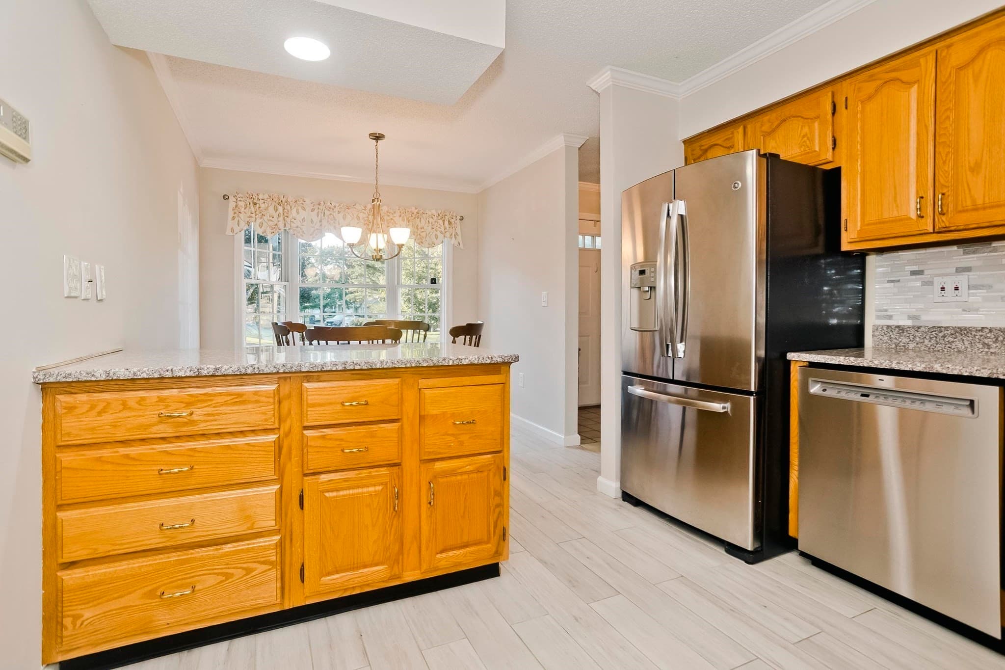 Condominium at 55 Dartmoor # 55, Enfield CT 06082, photo 23 of 42