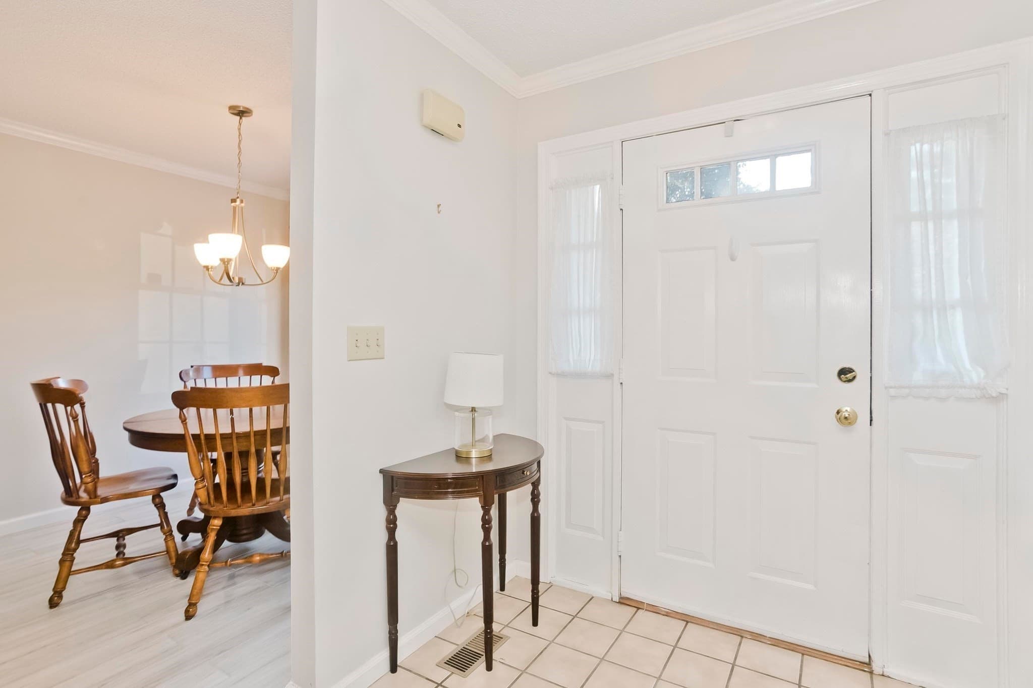 Condominium at 55 Dartmoor # 55, Enfield CT 06082, photo 6 of 42