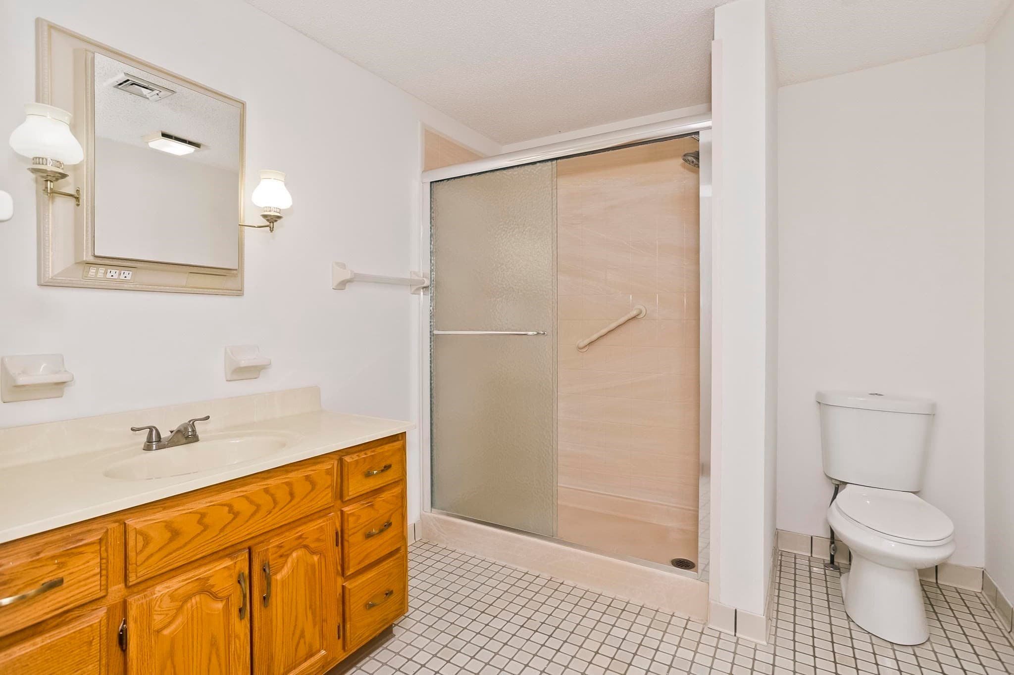 Condominium at 55 Dartmoor # 55, Enfield CT 06082, photo 30 of 42