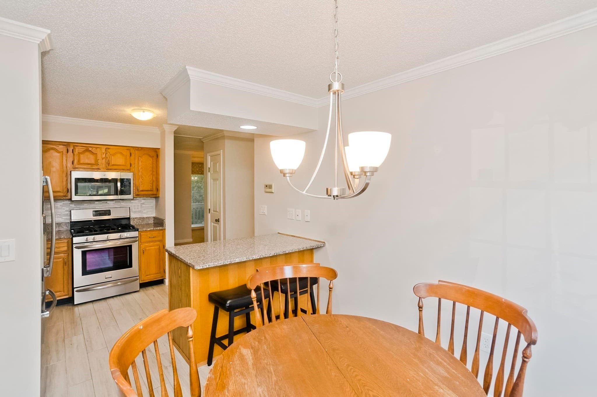Condominium at 55 Dartmoor # 55, Enfield CT 06082, photo 15 of 42