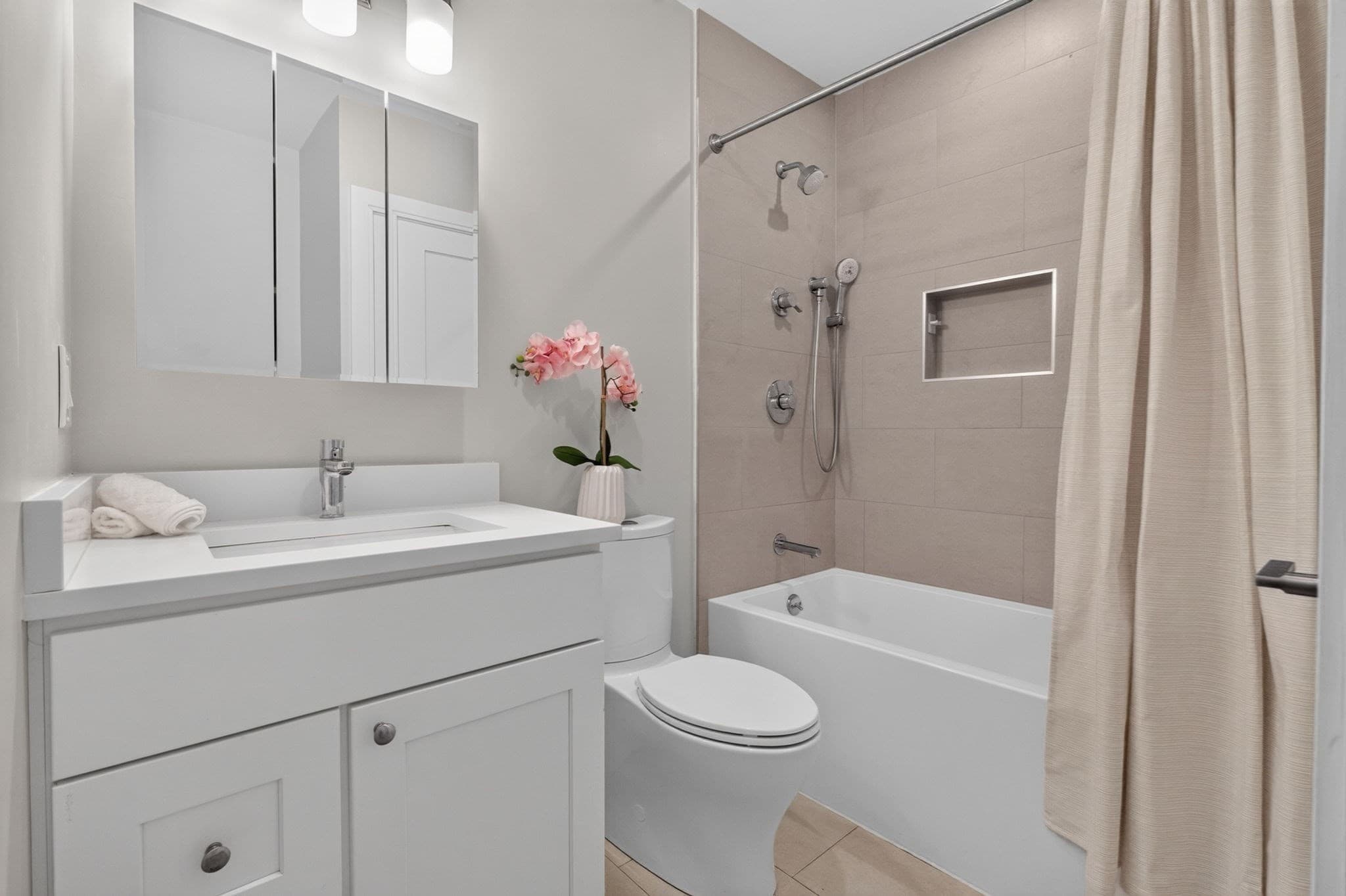 Condominium at 3247 Washington # 3, Boston MA 02130, Boston, photo 14 of 21
