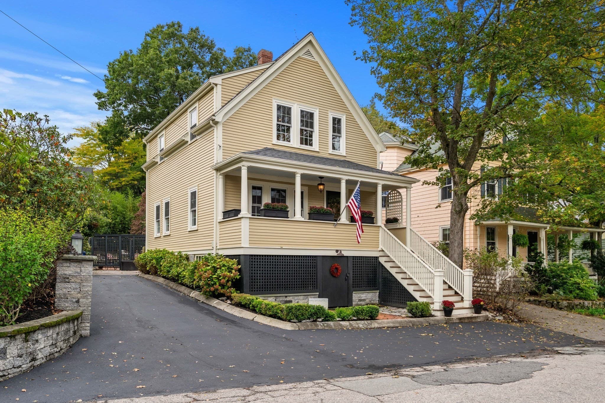 Single Family Residence at 12 Capen St, Milton MA 02186, Milton, photo 2 of 29