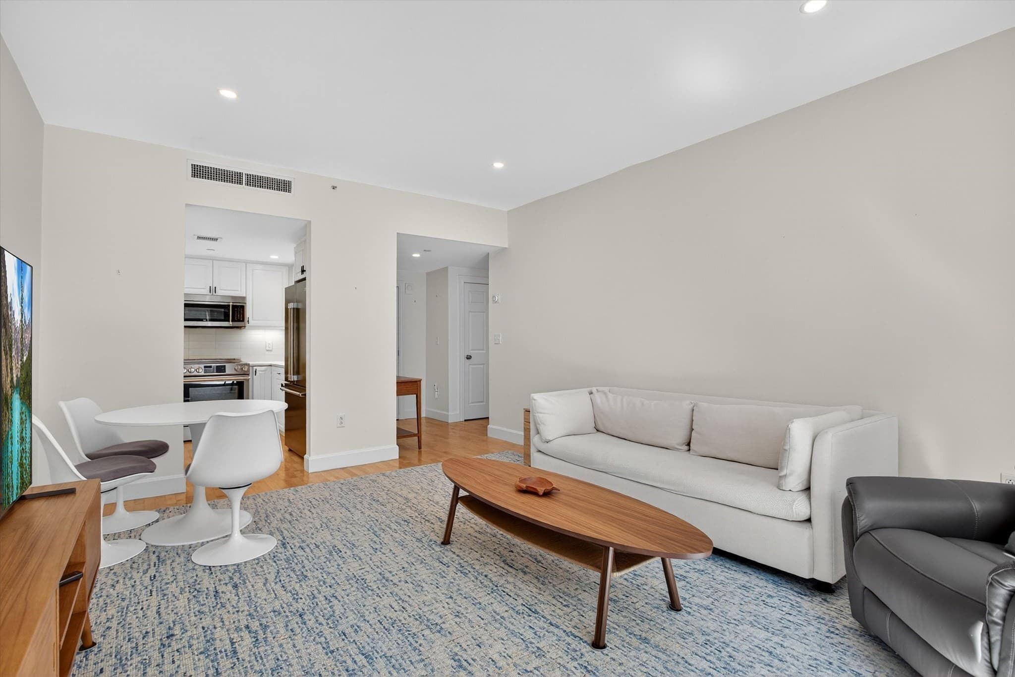 Condominium at 10 Bowdoin St. # 202, Boston MA 02114, Boston, photo 6 of 21