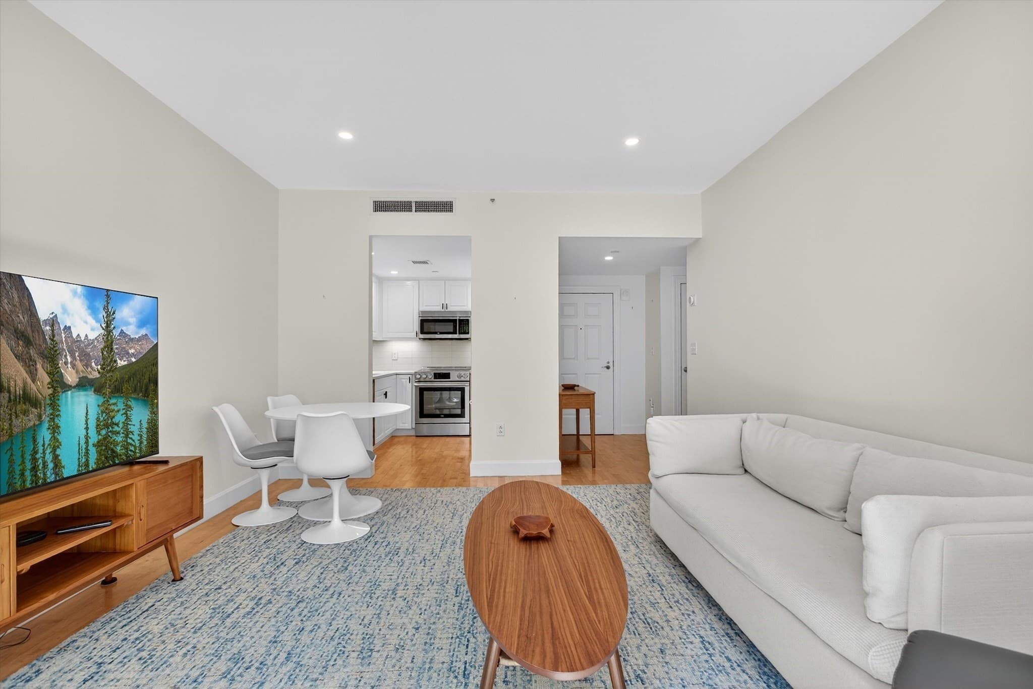 Condominium at 10 Bowdoin St. # 202, Boston MA 02114, Boston, photo 9 of 21