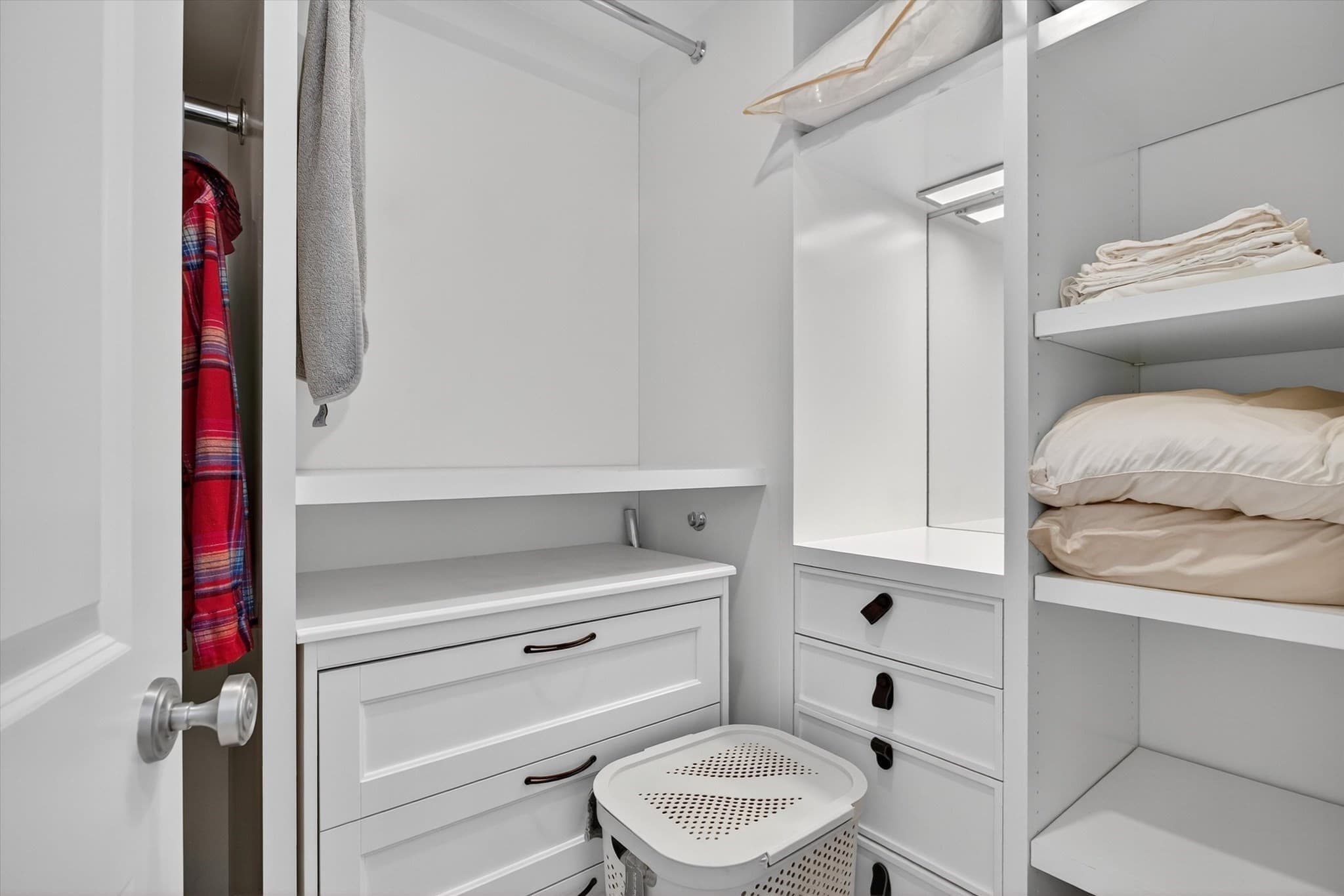 Condominium at 10 Bowdoin St. # 202, Boston MA 02114, Boston, photo 14 of 21