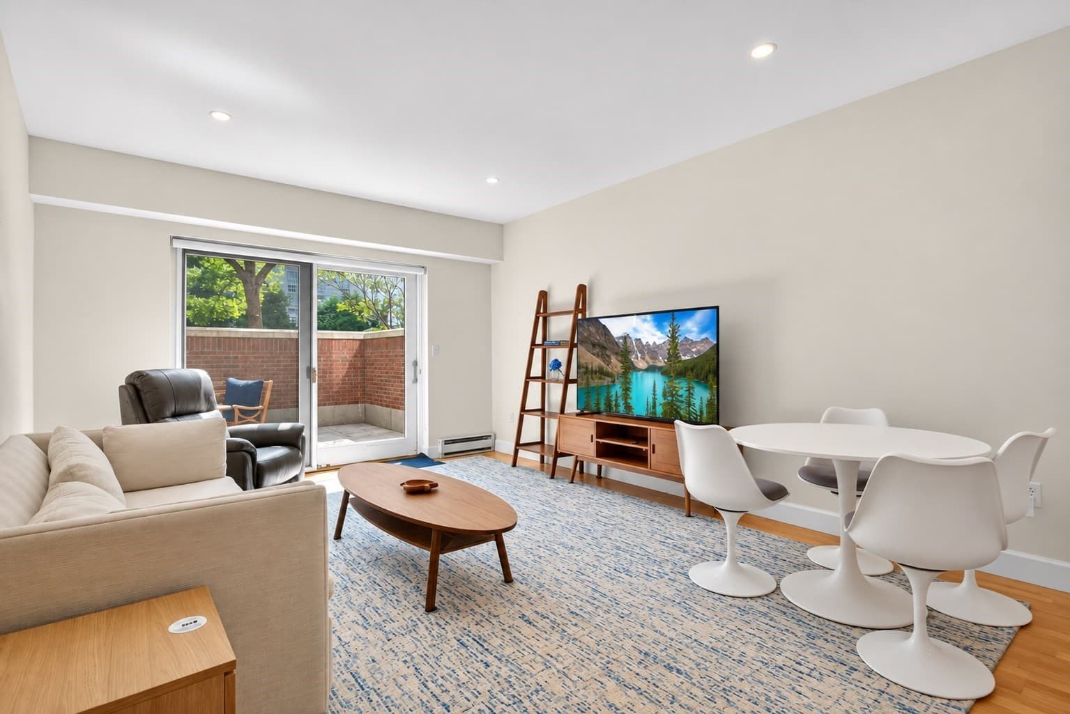 Condominium at 10 Bowdoin St. # 202, Boston MA 02114, Boston, photo 8 of 21
