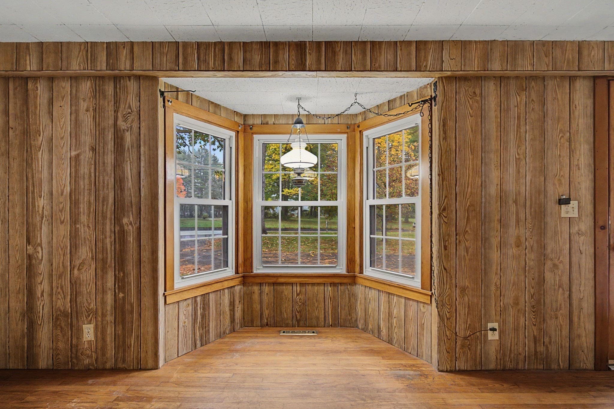 Single Family Residence at 235 Glendale Rd, Northampton MA 01062, Northampton, photo 9 of 21