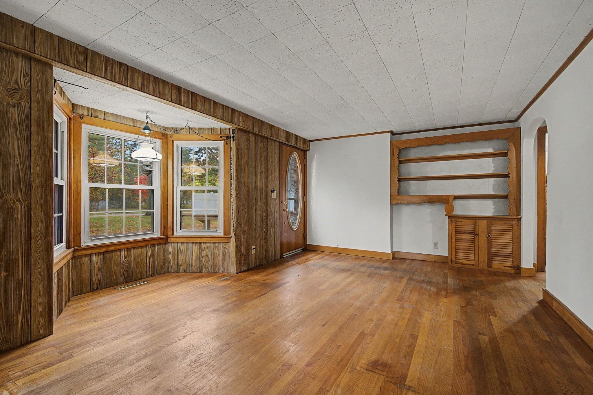 Single Family Residence at 235 Glendale Rd, Northampton MA 01062, Northampton, photo 8 of 21