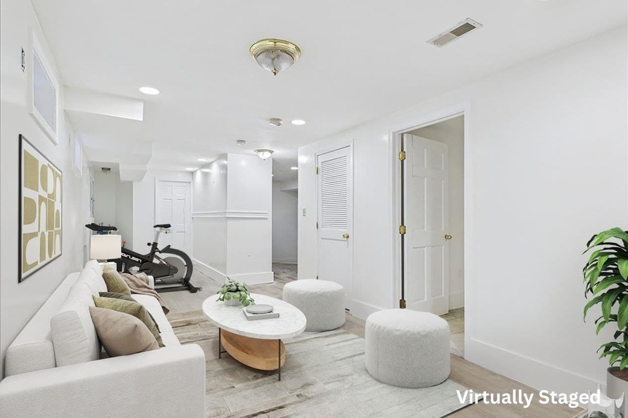 Condominium at 11 Woodrow Avenue # 11, Boston MA 02124, Boston, photo 11 of 27