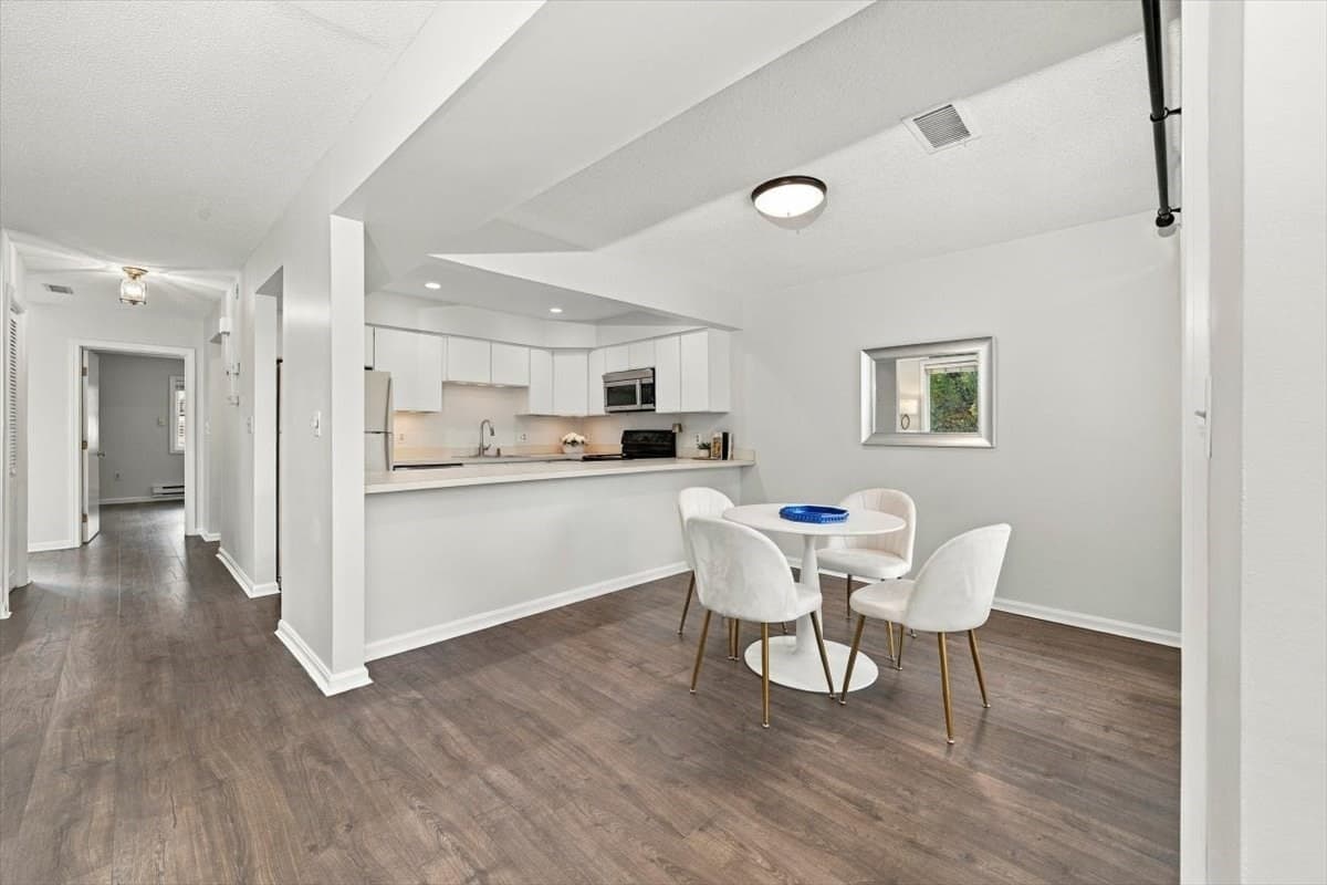 Condominium at 3601 Tuckers Lane # 3601, Hingham MA 02043, Hingham, photo 9 of 23