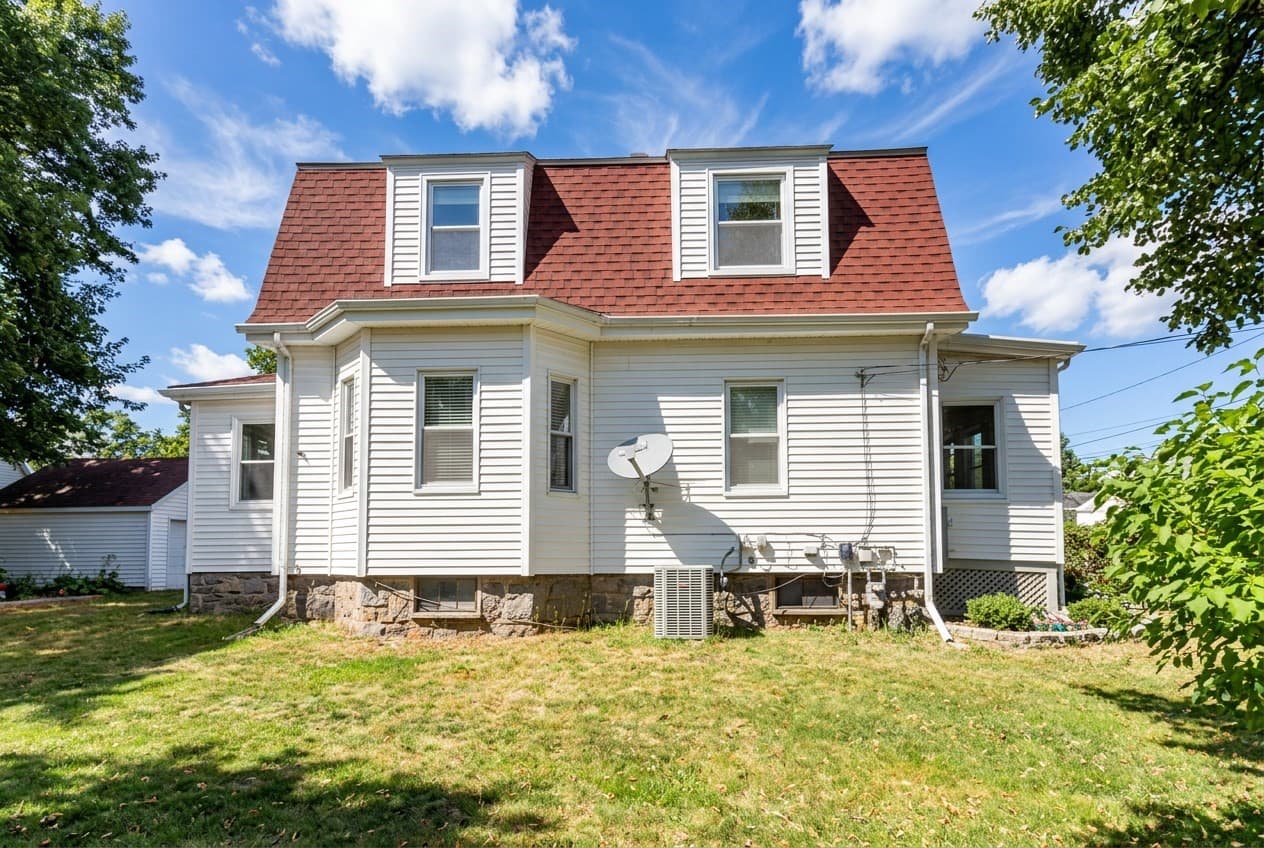 Single Family Residence at 78 Arnold St, Quincy MA 02169, Quincy, photo 2 of 20