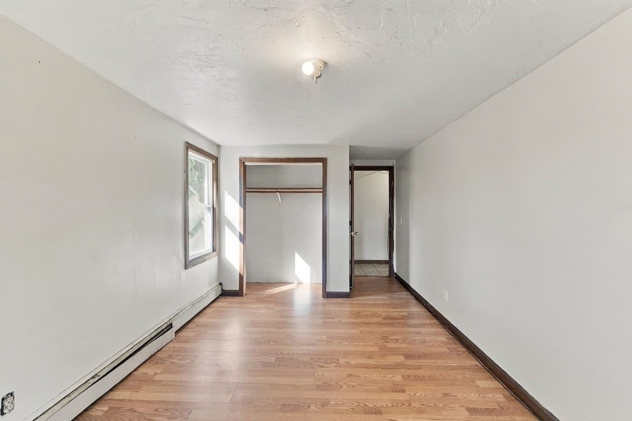 Single Family Residence at 69 Lake Ave, Leicester MA 01524, Leicester, photo 27 of 40