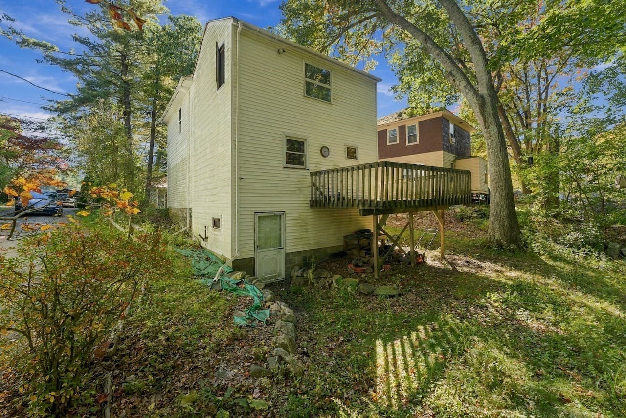 Single Family Residence at 69 Lake Ave, Leicester MA 01524, Leicester, photo 35 of 40