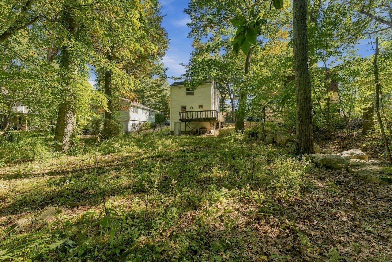 Single Family Residence at 69 Lake Ave, Leicester MA 01524, Leicester, photo 31 of 40