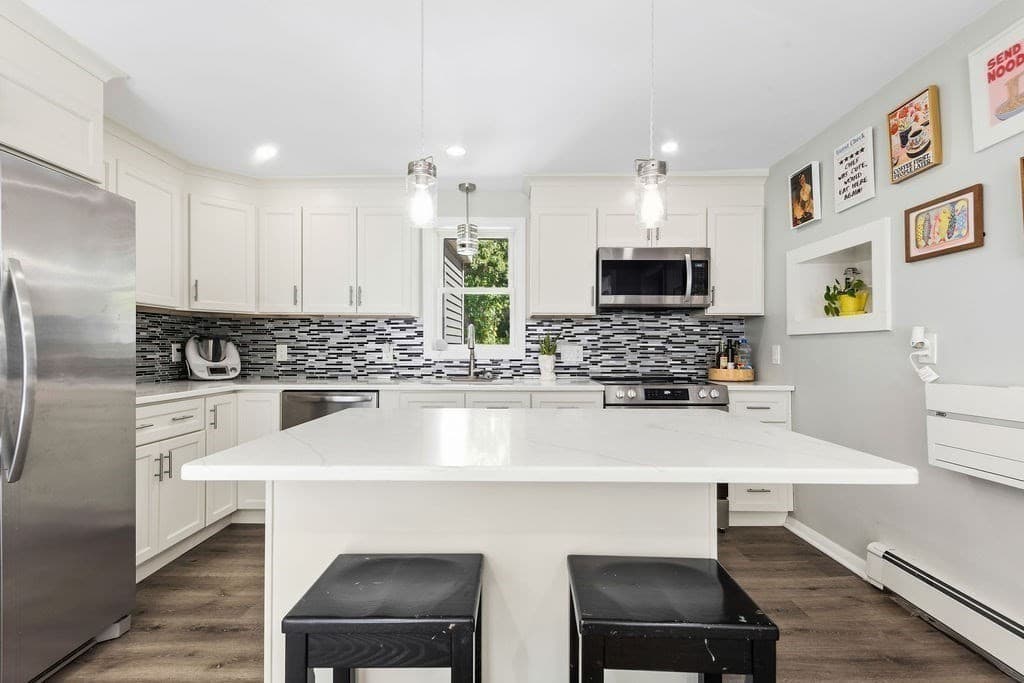 Single Family Residence at 8 Bliss Rd, Bellingham MA 02019, Bellingham, photo 20 of 42
