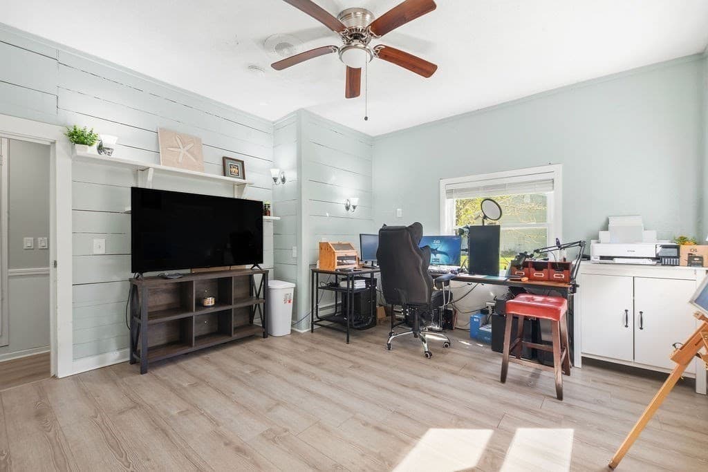 Single Family Residence at 8 Bliss Rd, Bellingham MA 02019, Bellingham, photo 25 of 42