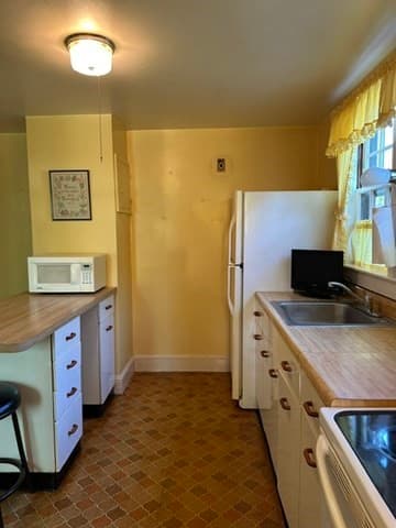 Single Family Residence at 12 Stevens Street, Barnstable MA 02601, Barnstable, photo 18 of 38