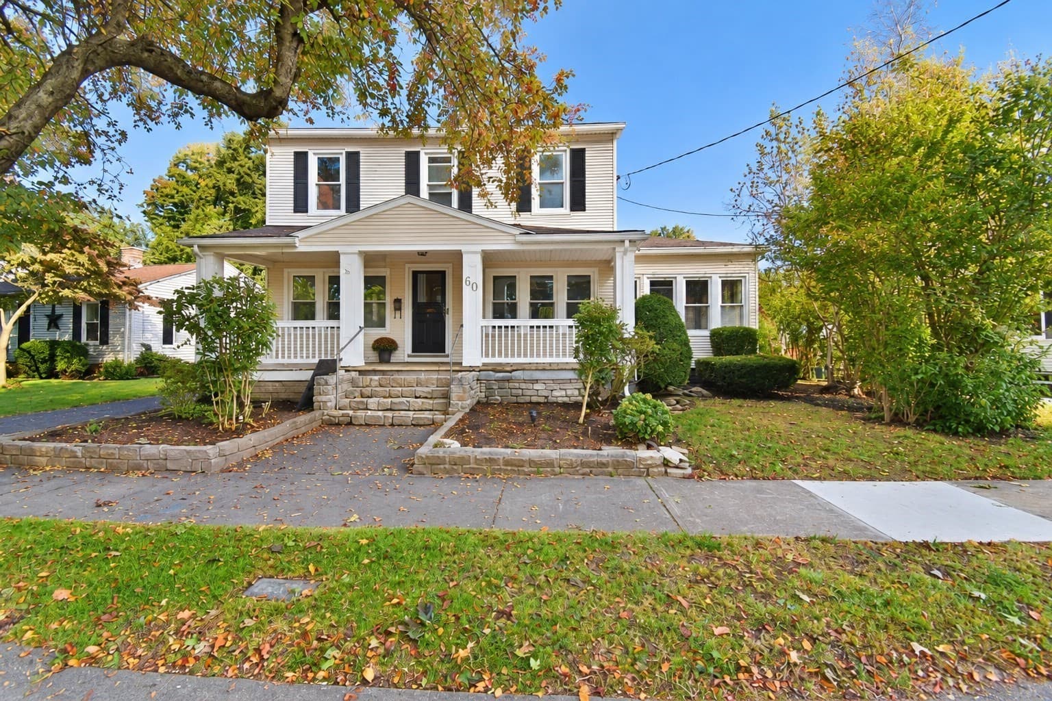 Single Family Residence at 60 Worthy Ave, West Springfield MA 01089, West Springfield, photo 3 of 32
