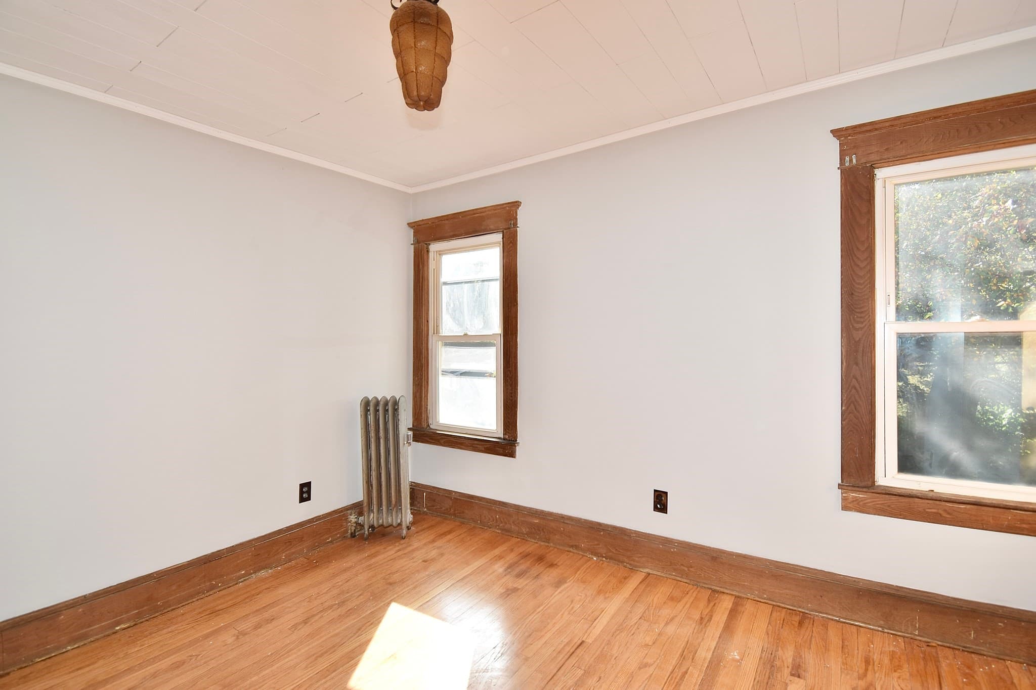 Single Family Residence at 60 Worthy Ave, West Springfield MA 01089, West Springfield, photo 24 of 32
