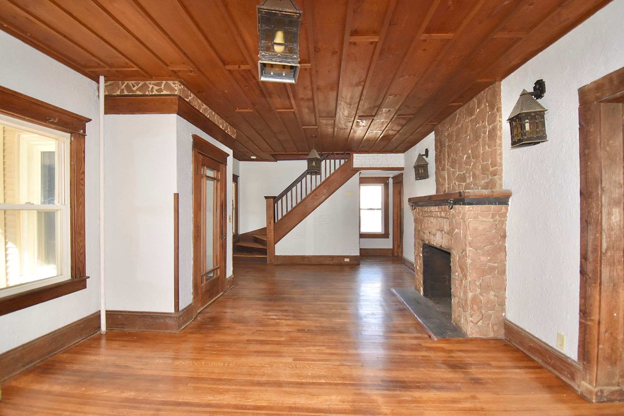 Single Family Residence at 60 Worthy Ave, West Springfield MA 01089, West Springfield, photo 30 of 32