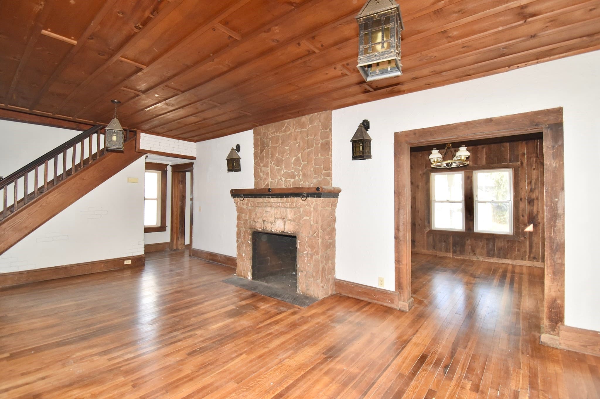 Single Family Residence at 60 Worthy Ave, West Springfield MA 01089, West Springfield, photo 15 of 32