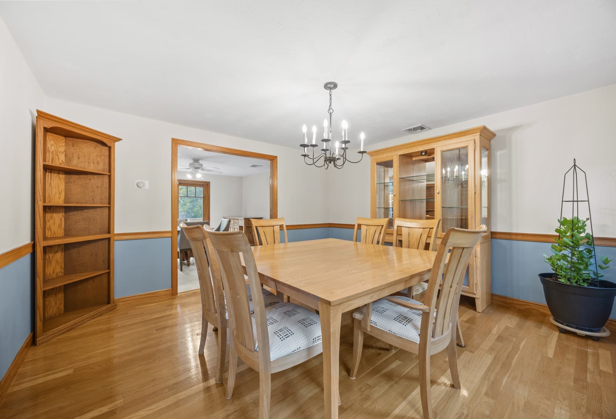 Single Family Residence at 45 Turner Dr., Bridgewater MA 02324, Bridgewater, photo 12 of 40
