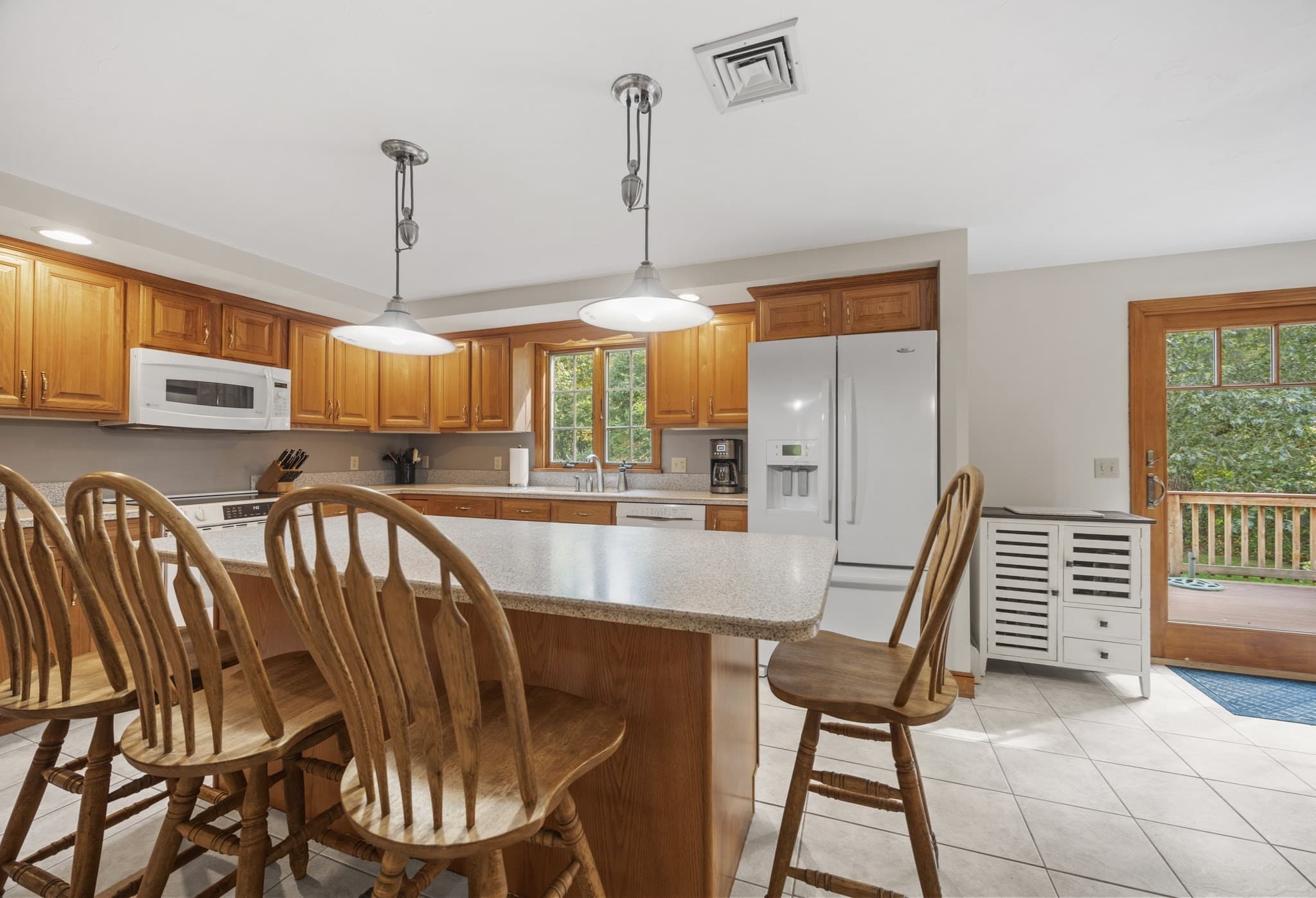 Single Family Residence at 45 Turner Dr., Bridgewater MA 02324, Bridgewater, photo 8 of 40