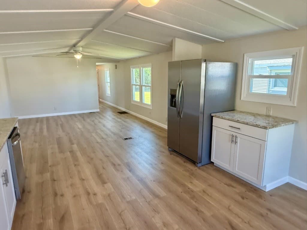 Mobile Home at 10 Melissa Drive, Attleboro MA 02703, Attleboro, photo 11 of 23