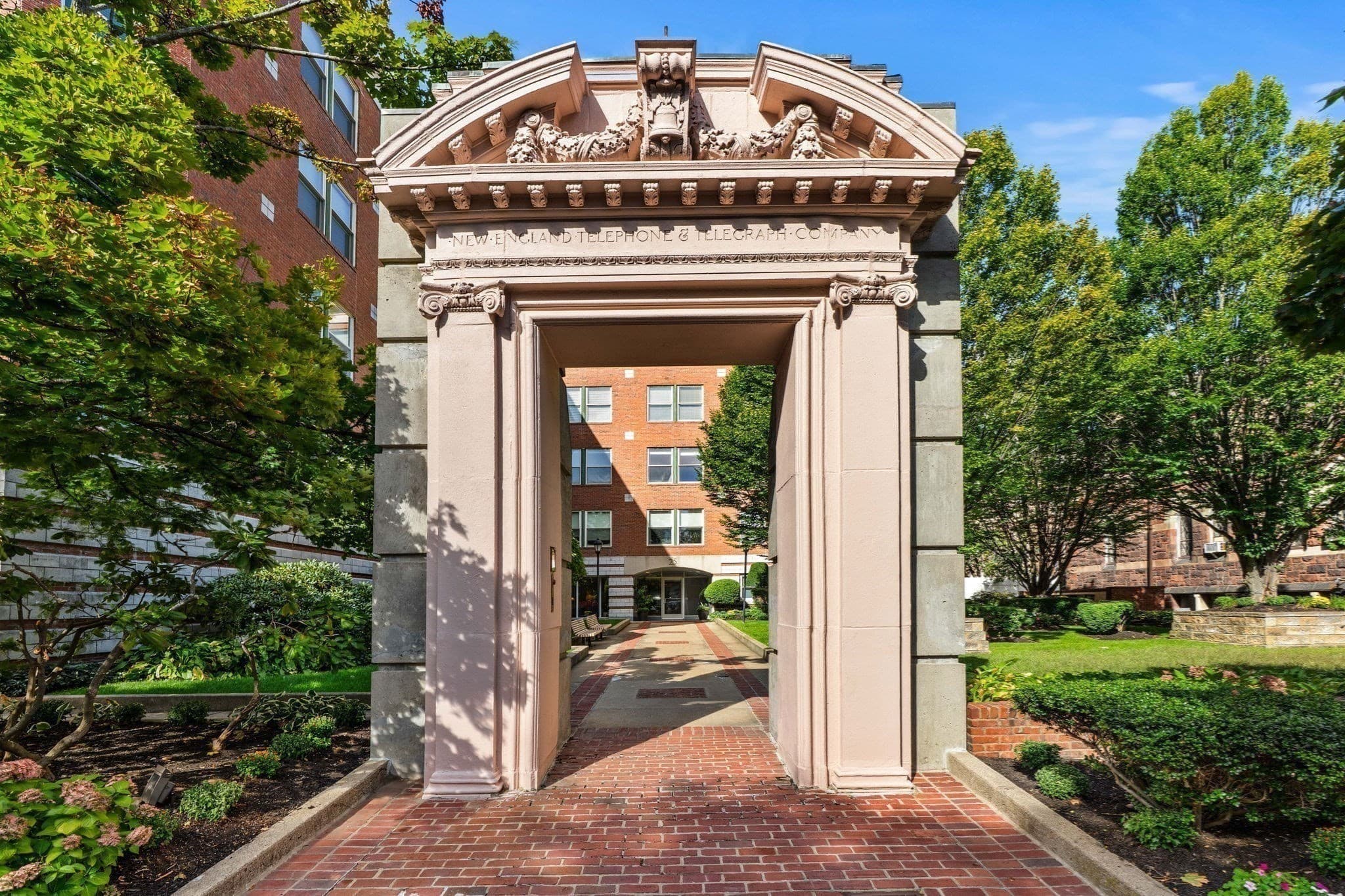 Condominium at 25 Marion St # 27, Brookline MA 02446, Brookline, photo 32 of 33