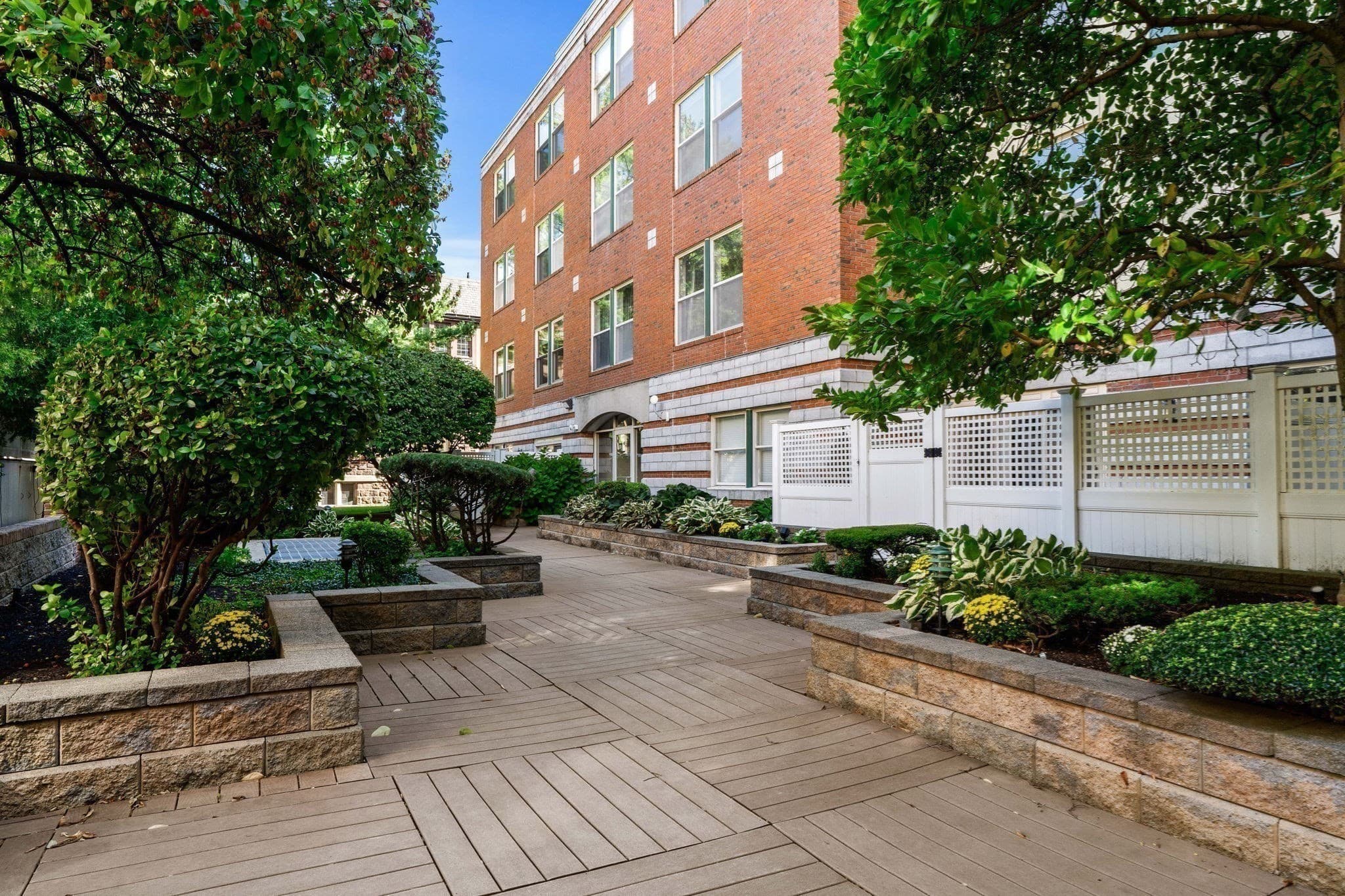 Condominium at 25 Marion St # 27, Brookline MA 02446, Brookline, photo 29 of 33