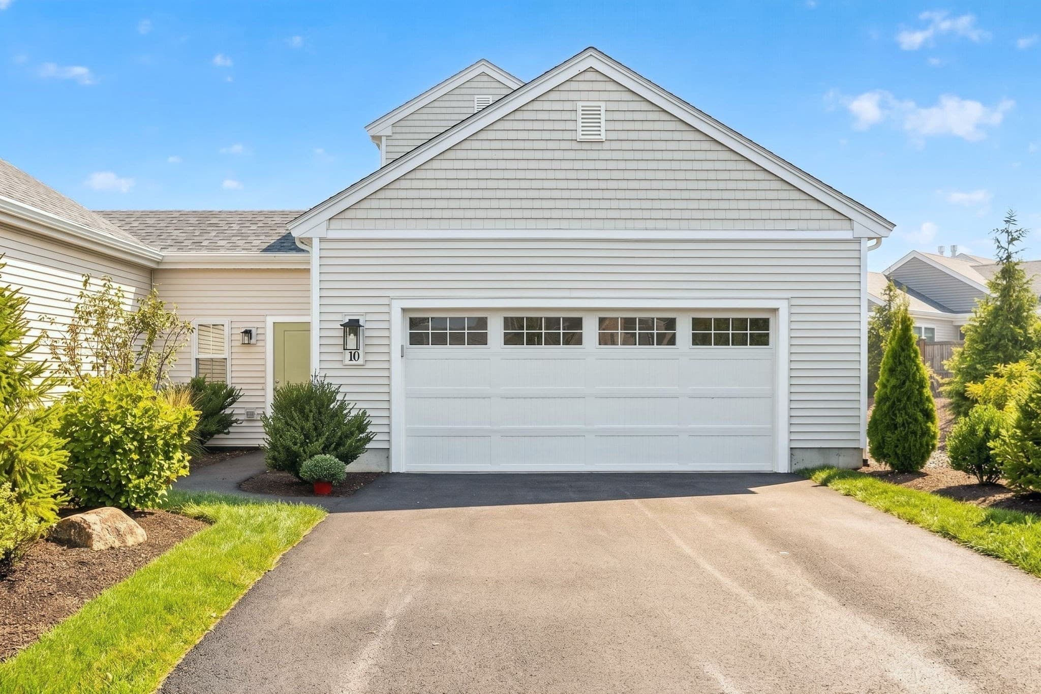 Condominium at 10 Outlook East # 10, Plymouth MA 02360, Plymouth, photo 2 of 40