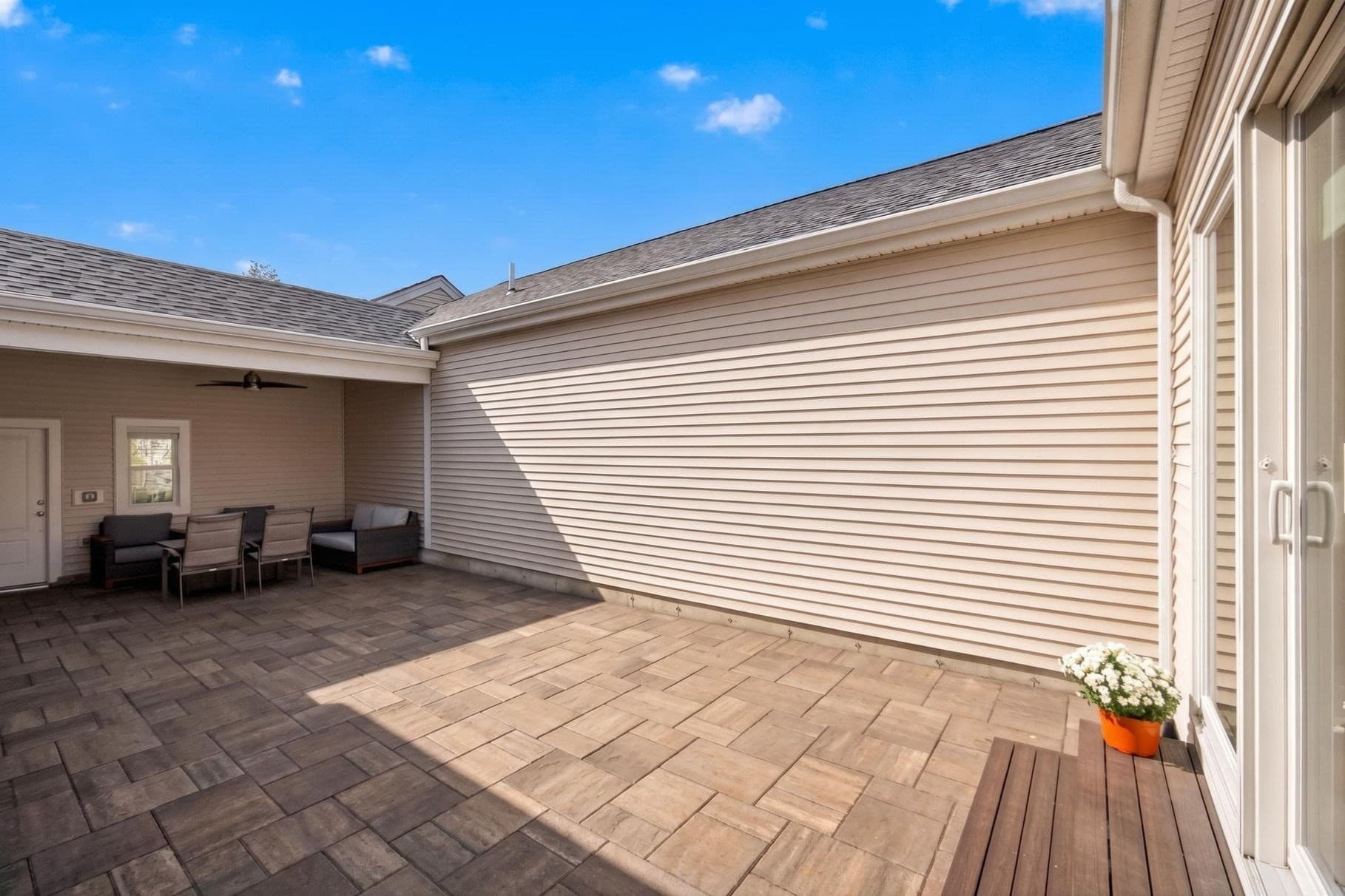 Condominium at 10 Outlook East # 10, Plymouth MA 02360, Plymouth, photo 7 of 40