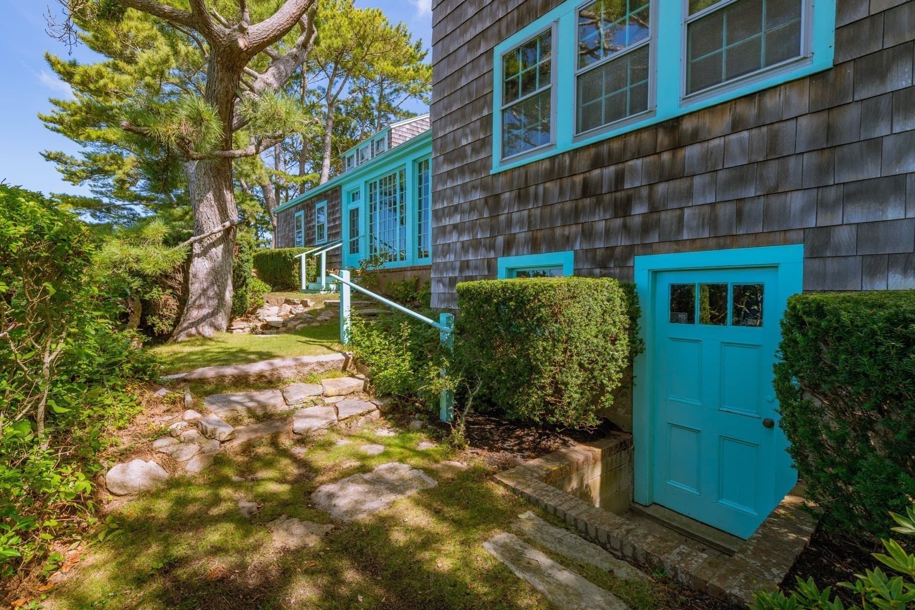 Single Family Residence at 46 Gardiner Rd, Falmouth MA 02450, Falmouth, photo 30 of 39