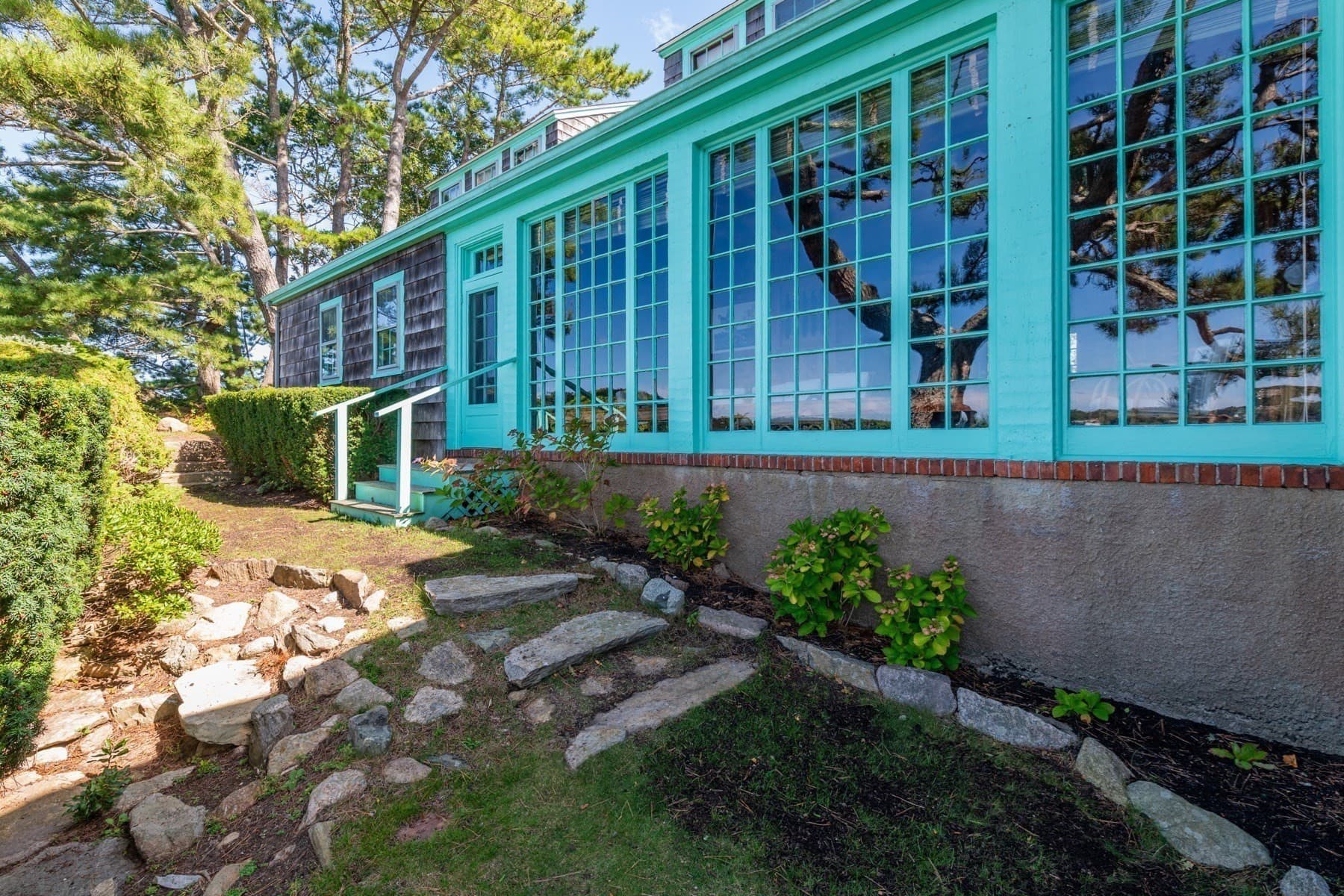 Single Family Residence at 46 Gardiner Rd, Falmouth MA 02450, Falmouth, photo 34 of 39