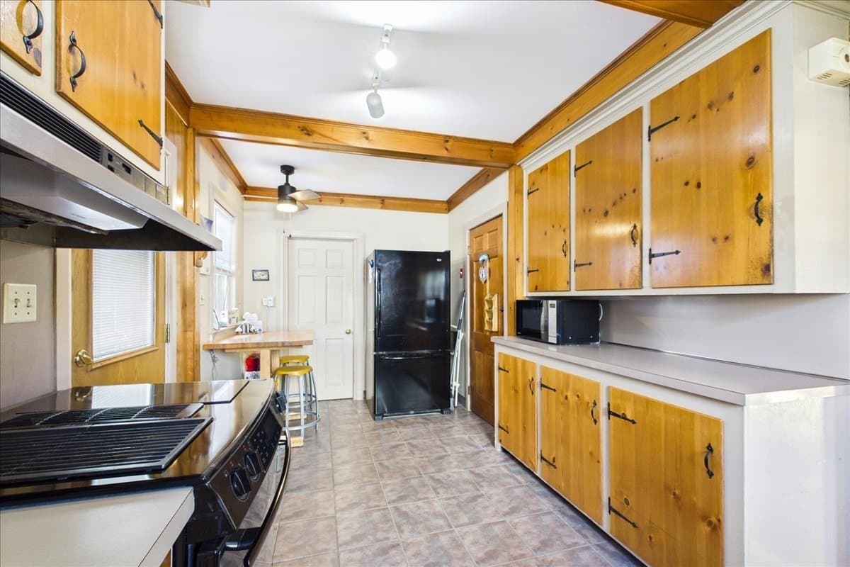 Single Family Residence at 265 Main St, Melrose MA 02176, Melrose, photo 12 of 30