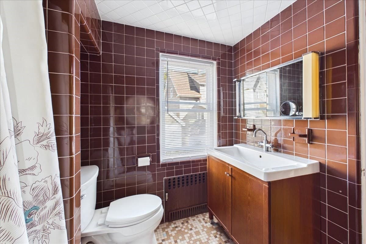 Single Family Residence at 265 Main St, Melrose MA 02176, Melrose, photo 26 of 30