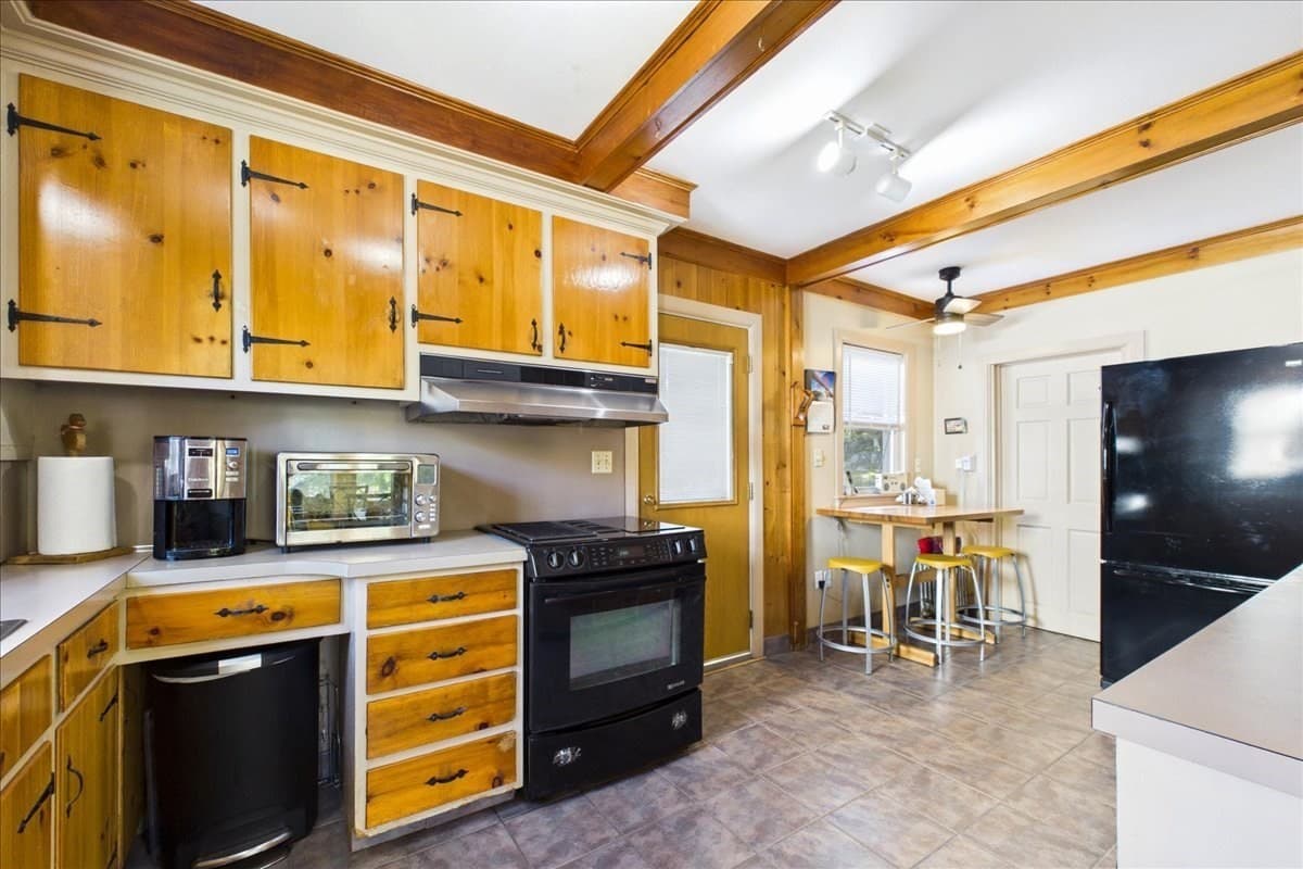 Single Family Residence at 265 Main St, Melrose MA 02176, Melrose, photo 10 of 30