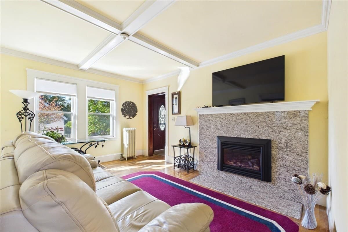 Single Family Residence at 265 Main St, Melrose MA 02176, Melrose, photo 14 of 30