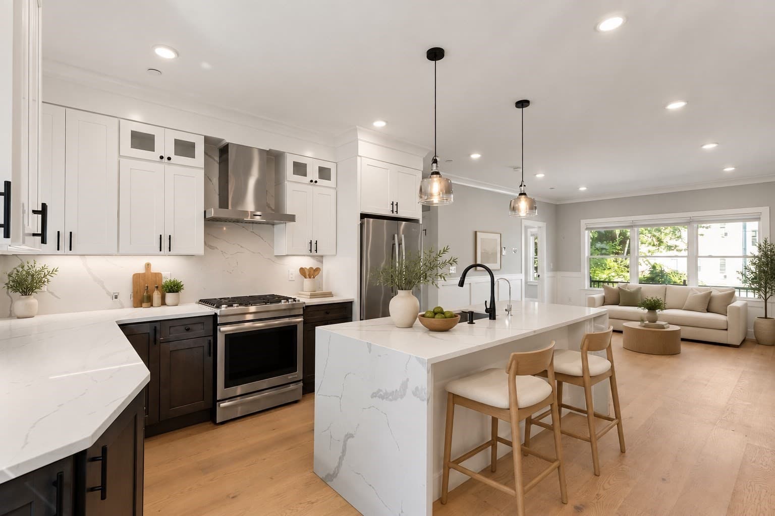Condominium at 113 Beacon St # A, Somerville MA 02143, Somerville, photo 9 of 26