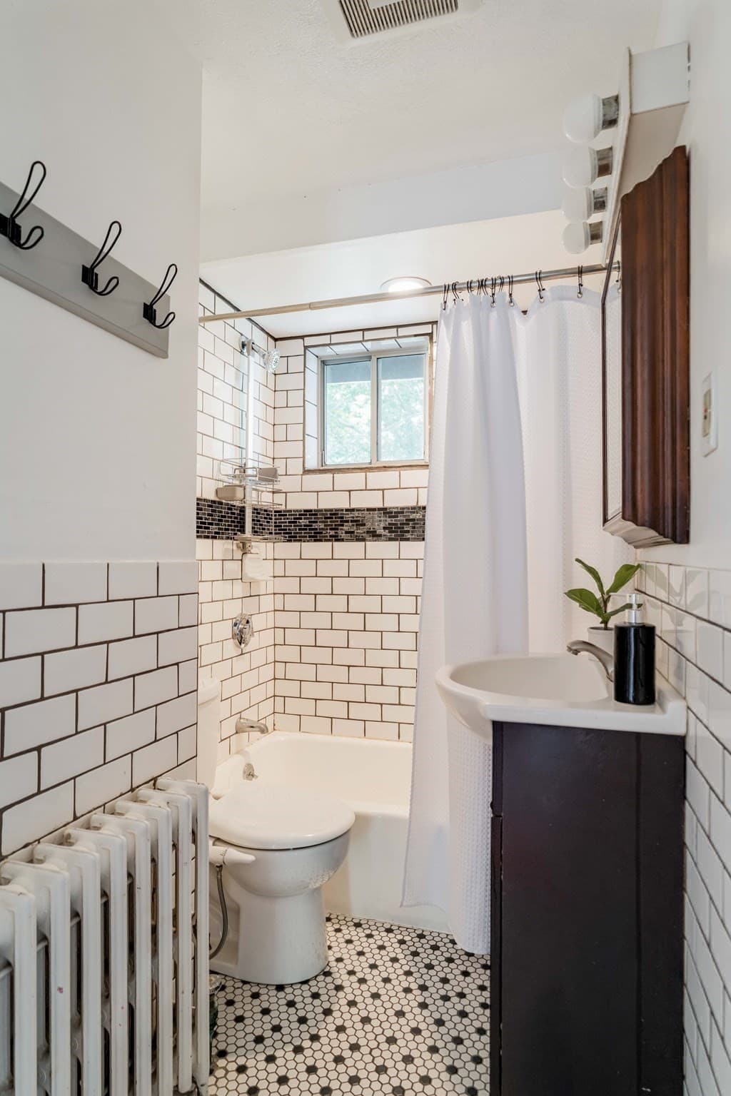 Condominium at 8 Pine St # 2, Boston MA 02136, Boston, photo 28 of 38