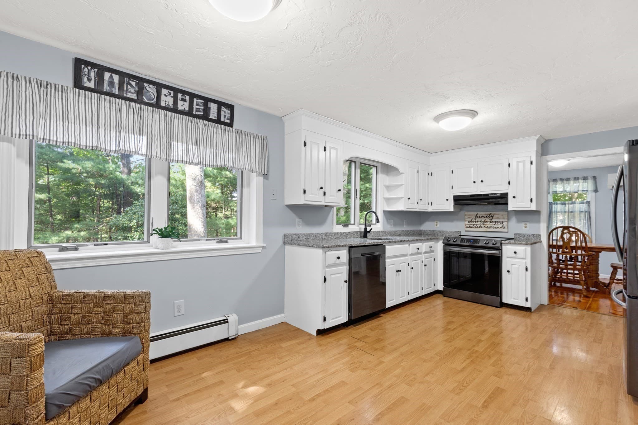 Single Family Residence at 11 Lantern Ln, Plymouth MA 02360, Plymouth, photo 11 of 35