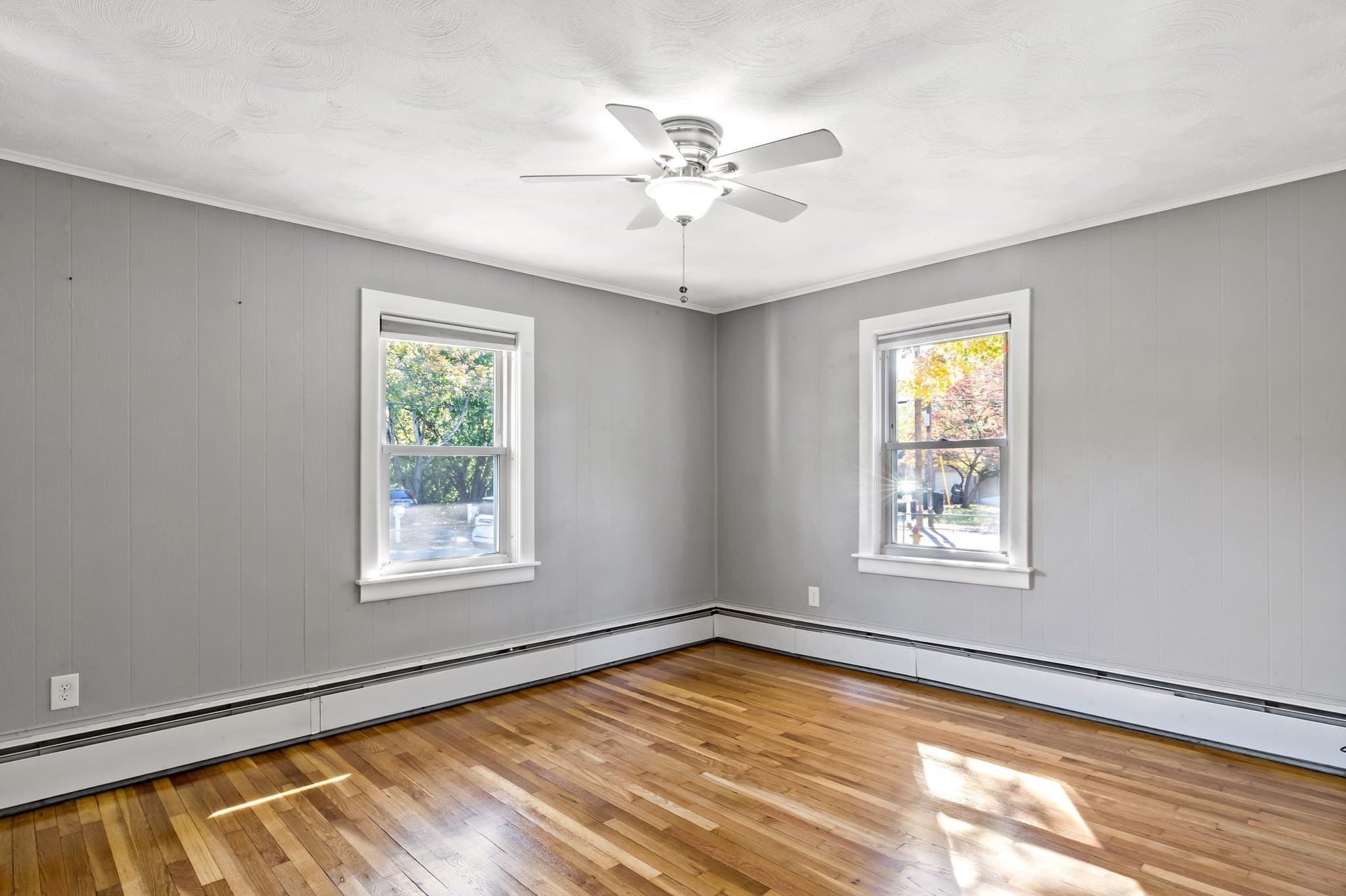Single Family Residence at 21 Miriam Dr, Attleboro MA 02703, Attleboro, photo 13 of 31