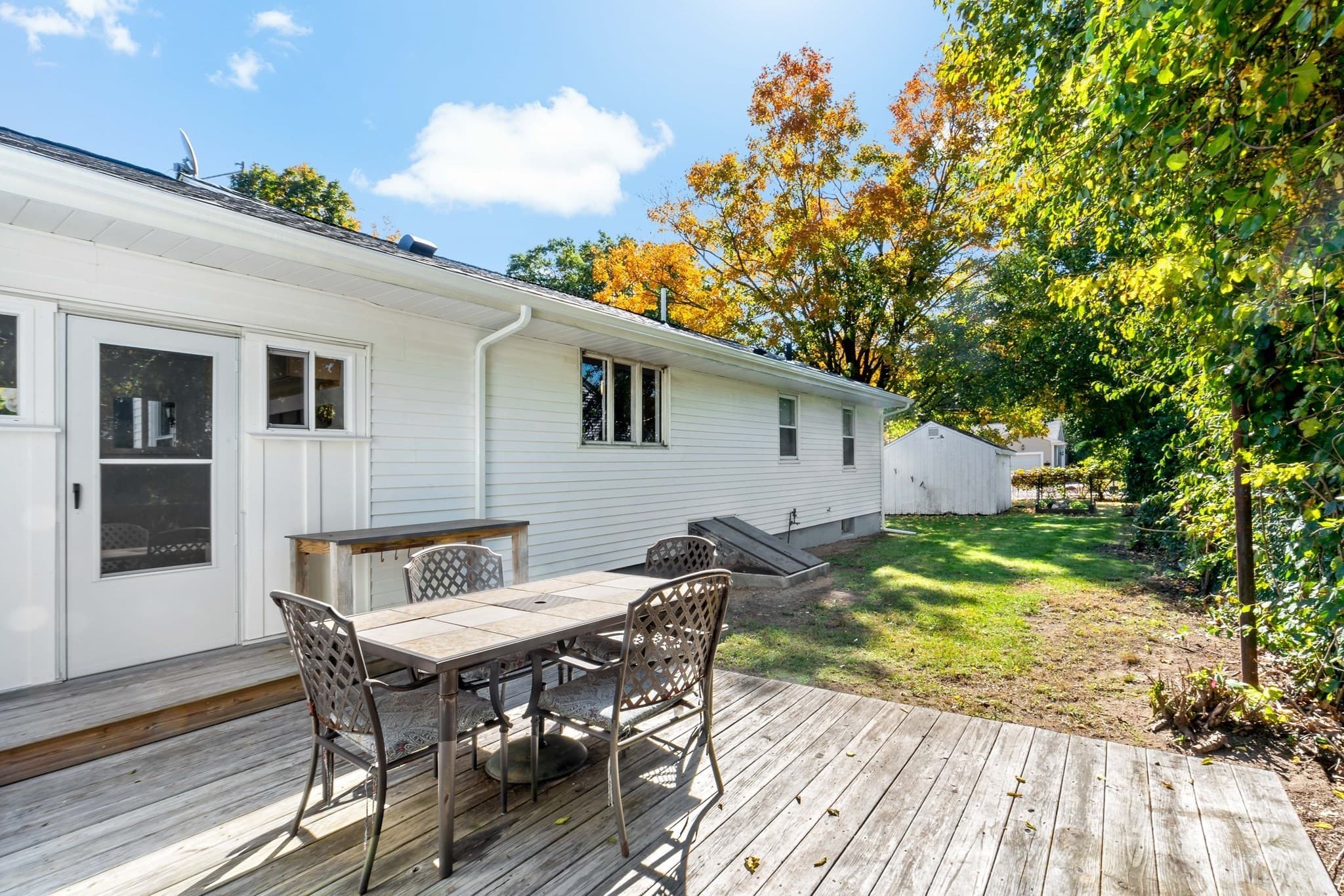 Single Family Residence at 21 Miriam Dr, Attleboro MA 02703, Attleboro, photo 24 of 31