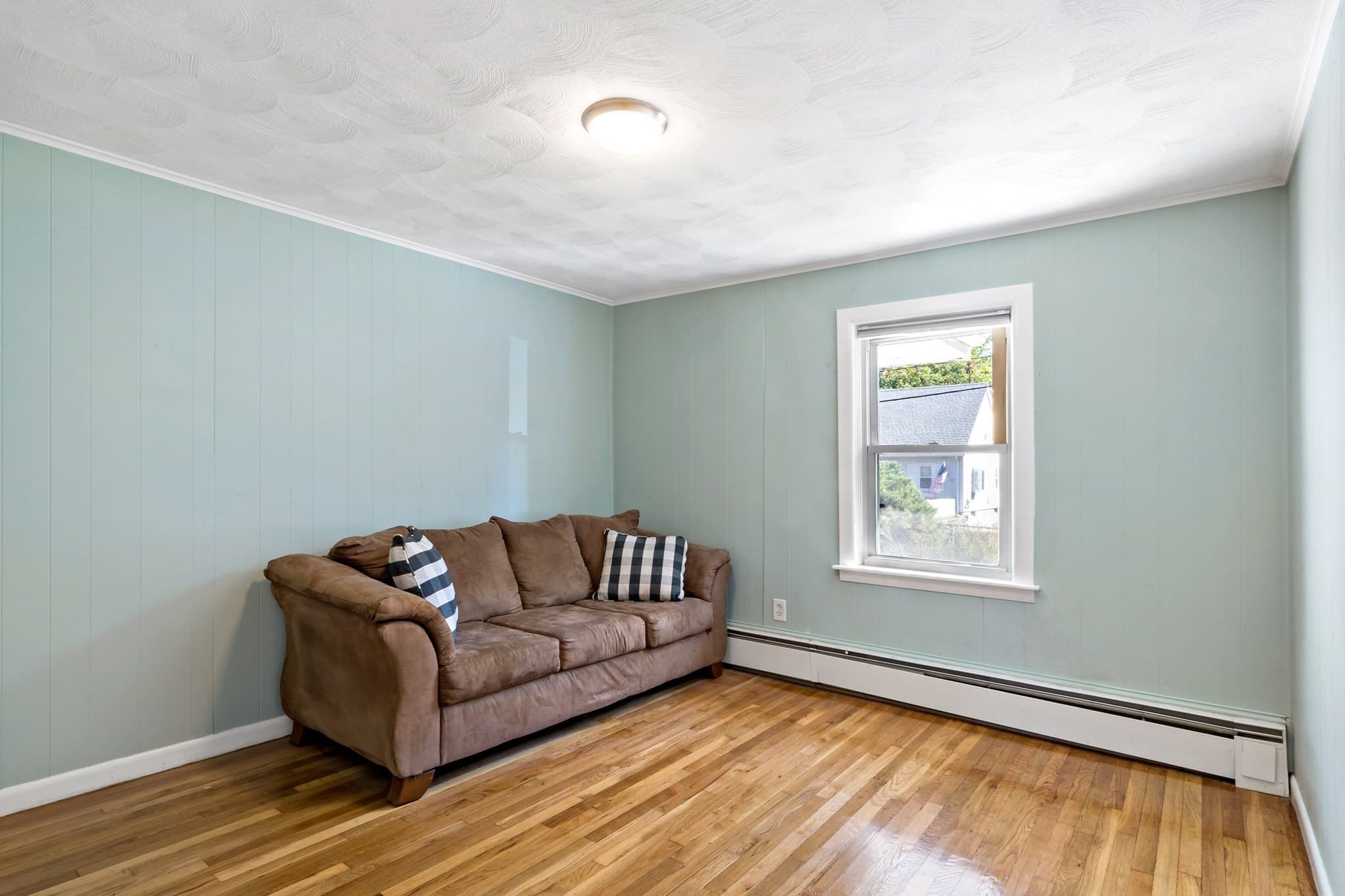 Single Family Residence at 21 Miriam Dr, Attleboro MA 02703, Attleboro, photo 19 of 31
