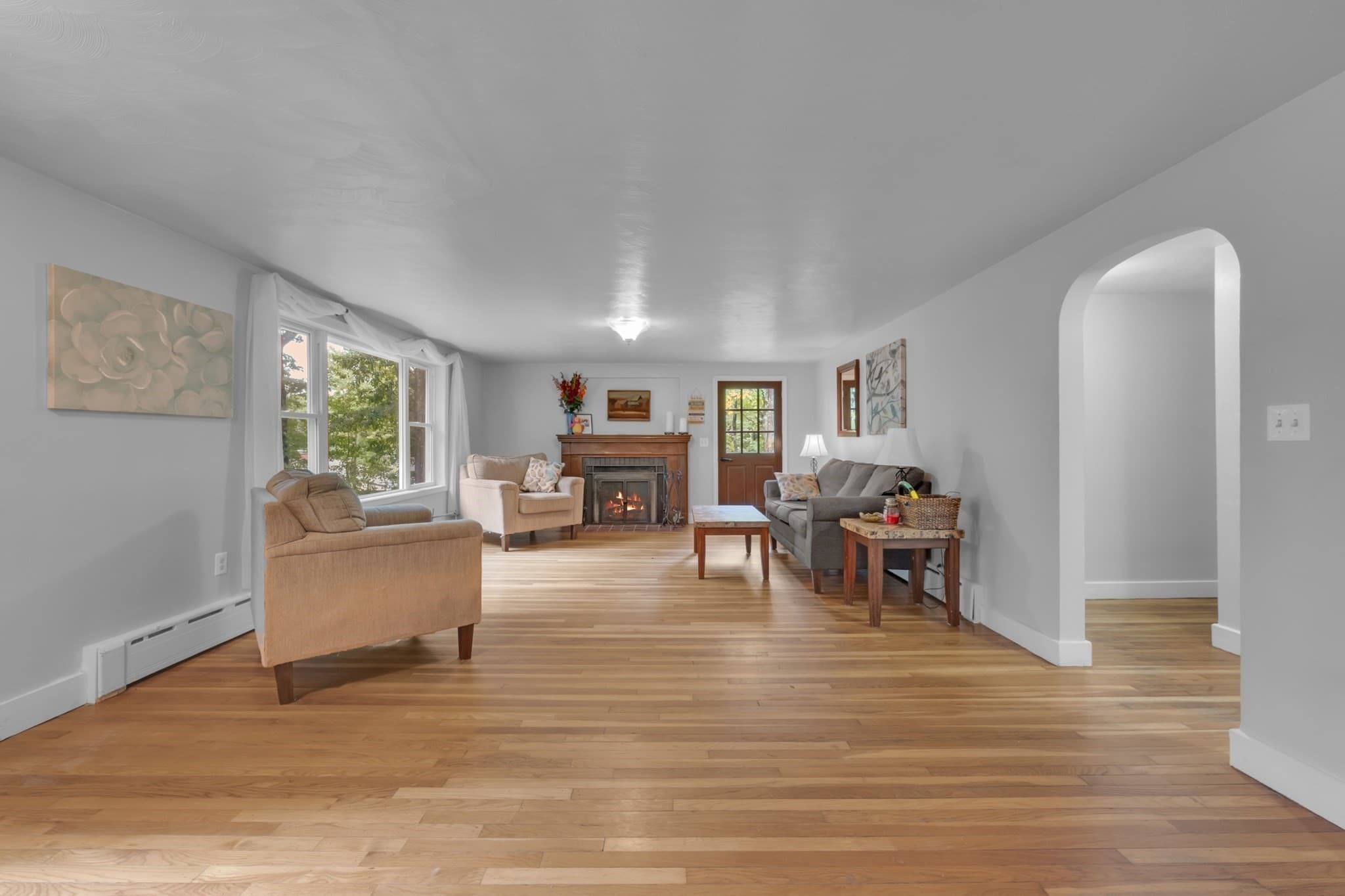 Single Family Residence at 30 W Sutton Rd, Sutton MA 01590, Sutton, photo 14 of 31