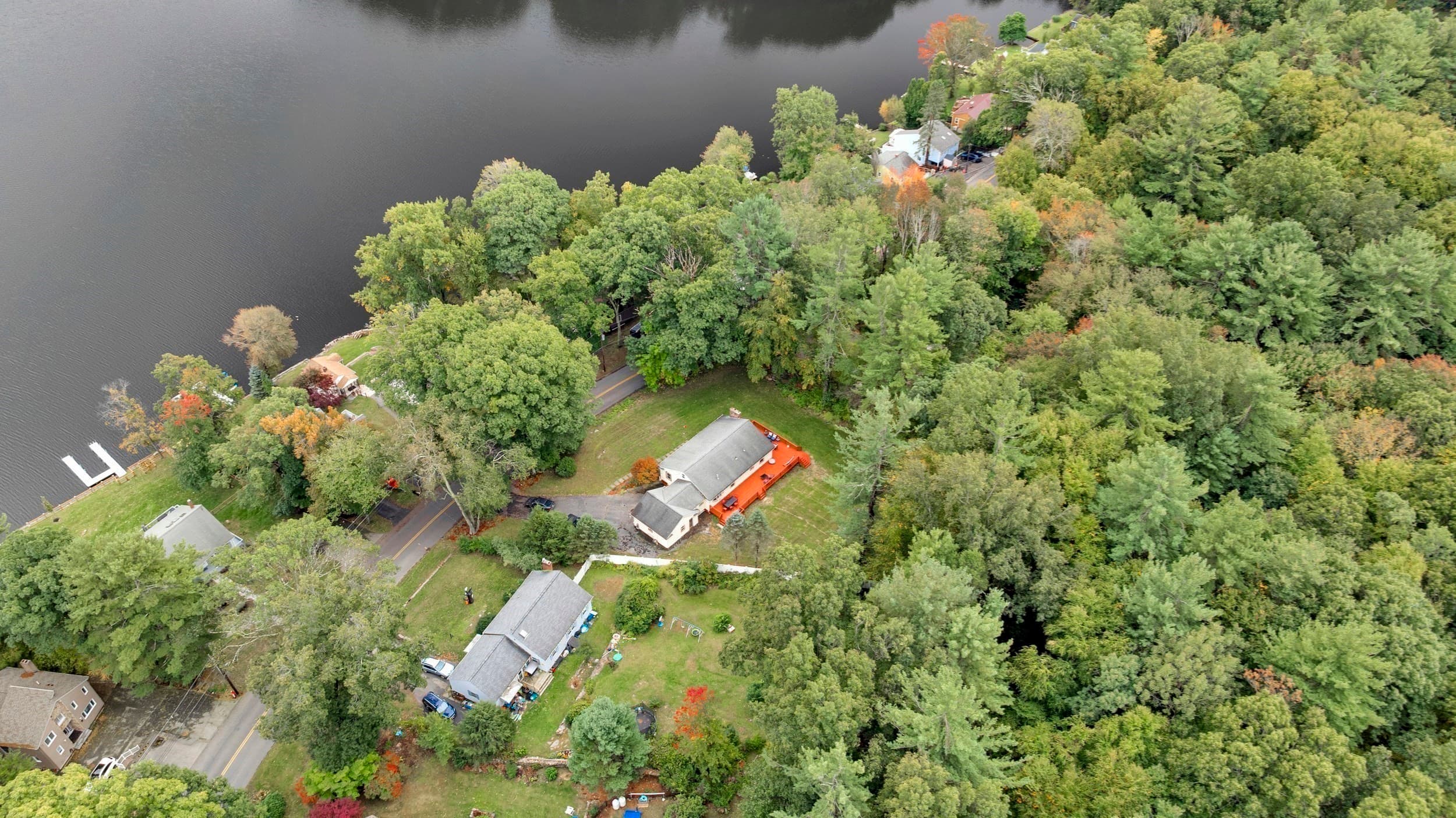 Single Family Residence at 30 W Sutton Rd, Sutton MA 01590, Sutton, photo 8 of 31