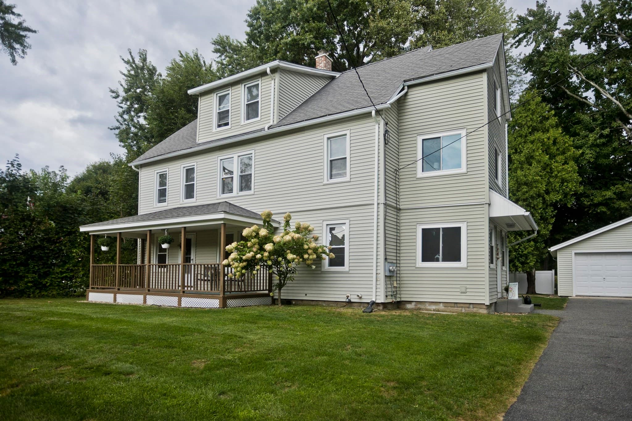 41-43 Ley St, Agawam MA 01001