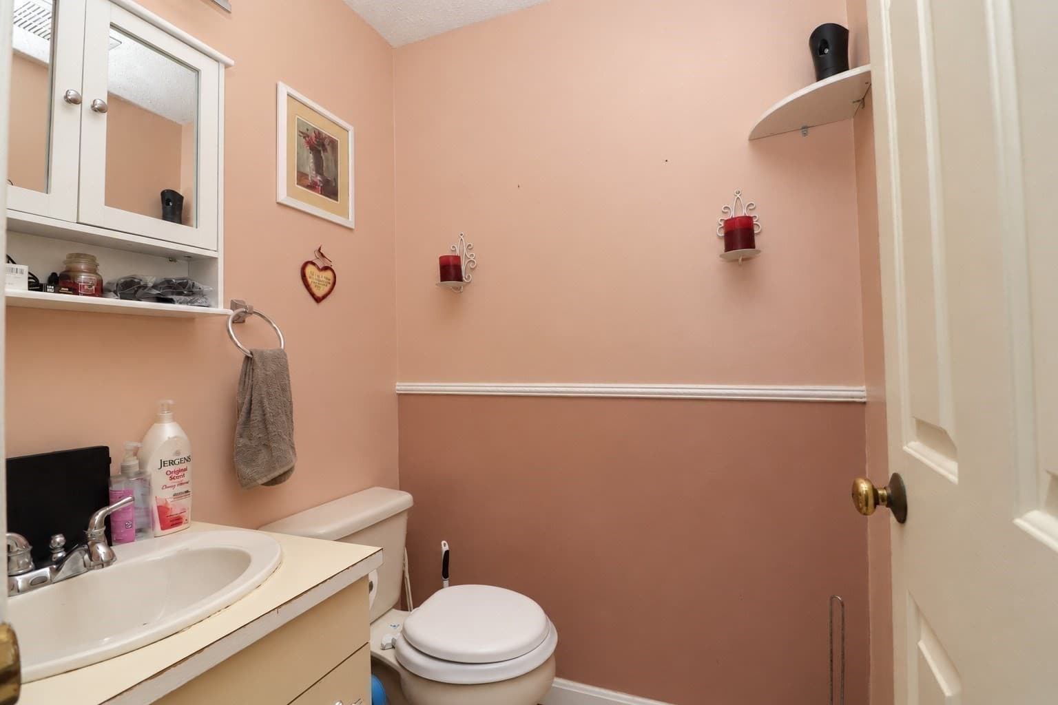 Condominium at 20 Angle St # 10, Lowell MA 01851, Lowell, photo 6 of 21